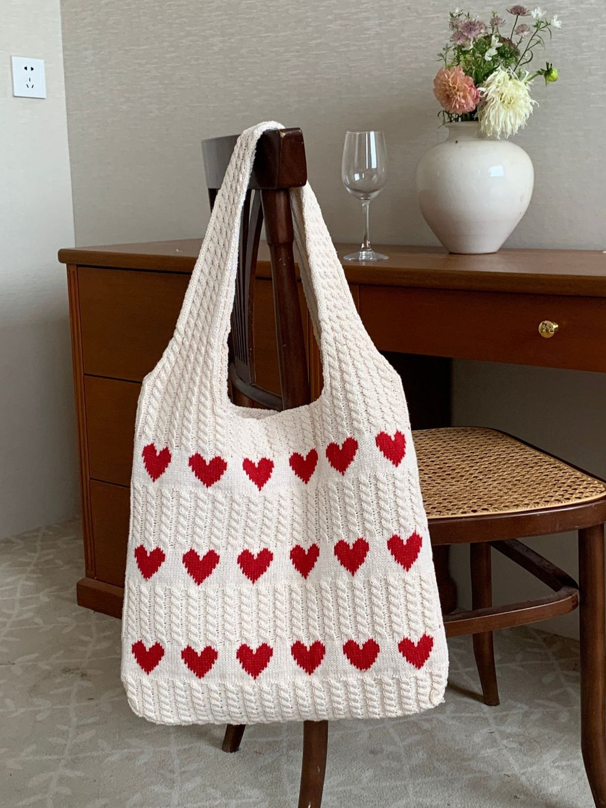 Bonita bolsa de mano con forma de corazón (compre 1 y obtenga 1 gratis)