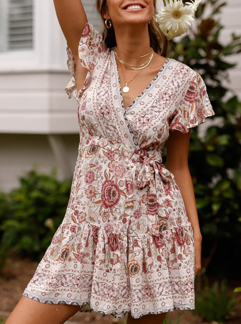 Vestido mini de tirantes con estampado bohemio 